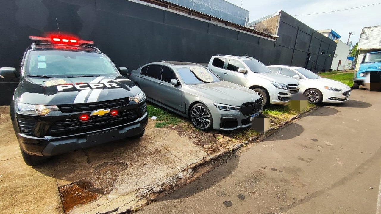 Polícia Civil apreende três veículos durante ação contra estelionato em Umuarama
