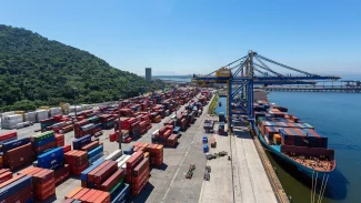 Balança comercial tem o segundo maior superávit para meses de outubro Balança comercial tem o segundo maior superávit para meses de outubro