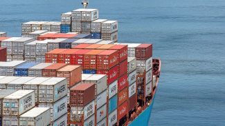 Exportações brasileiras batem recorde em outubro, apesar de tarifaço Exportações brasileiras batem recorde em outubro, apesar de tarifaço