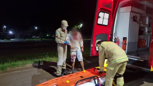 Homem fica ferido após ser agredido na marginal da BR-277