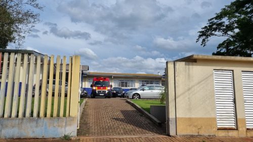 Menino tem fratura exposta ao cair em escola municipal do bairro Morumbi em Cascavel