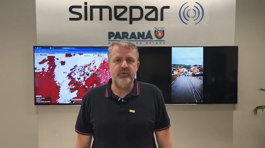 Meteorologista do Simepar confirma tornado no Paraná nesta sexta-feira