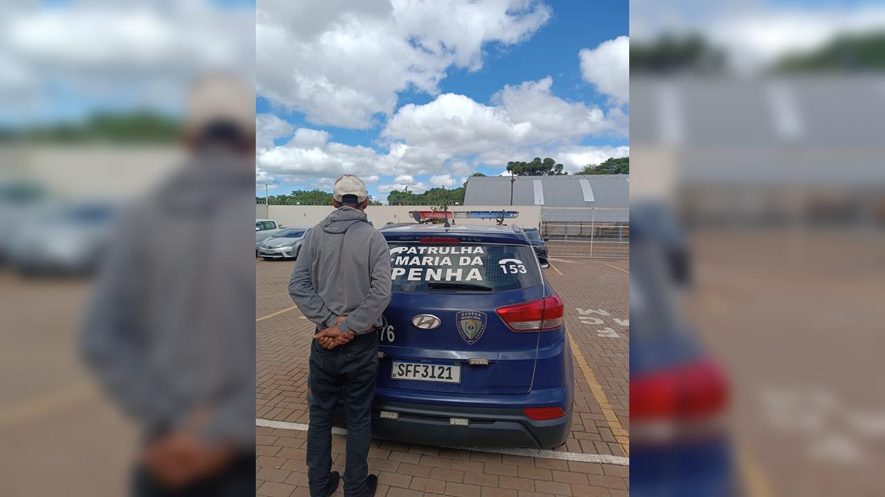 Homem é detido pela GM após cortar cabelo e agredir ex-mulher por ciúmes no Santa Felicidade