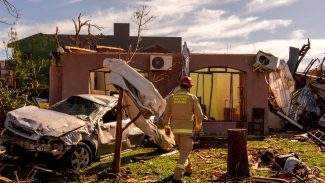 Tornados simultâneos no Sul surpreenderam meteorologistas Tornados simultâneos no Sul surpreenderam meteorologistas