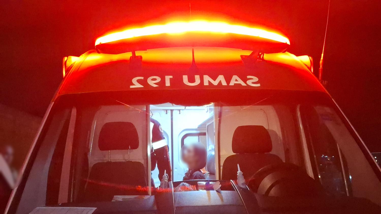 Pedido de socorro na rua assusta moradores e termina com resgate de mulher supostamente grávida Pedido de socorro na rua assusta moradores e termina com resgate de mulher supostamente grávida
