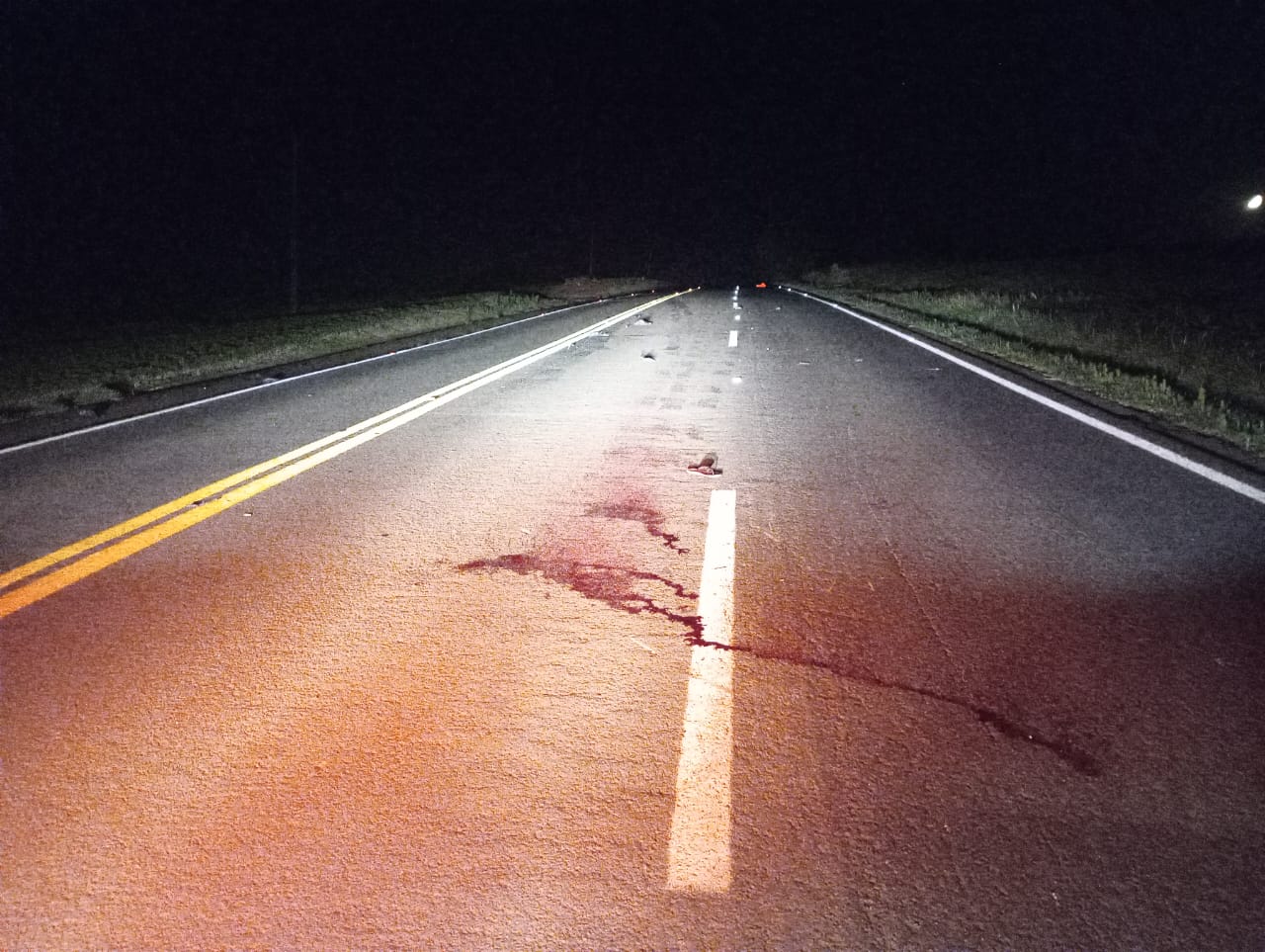 Ciclista é atropelado e fica em estado grave na PR-317 em Toledo; motorista fugiu sem prestar socorro Ciclista é atropelado e fica em estado grave na PR-317 em Toledo; motorista fugiu sem prestar socorro