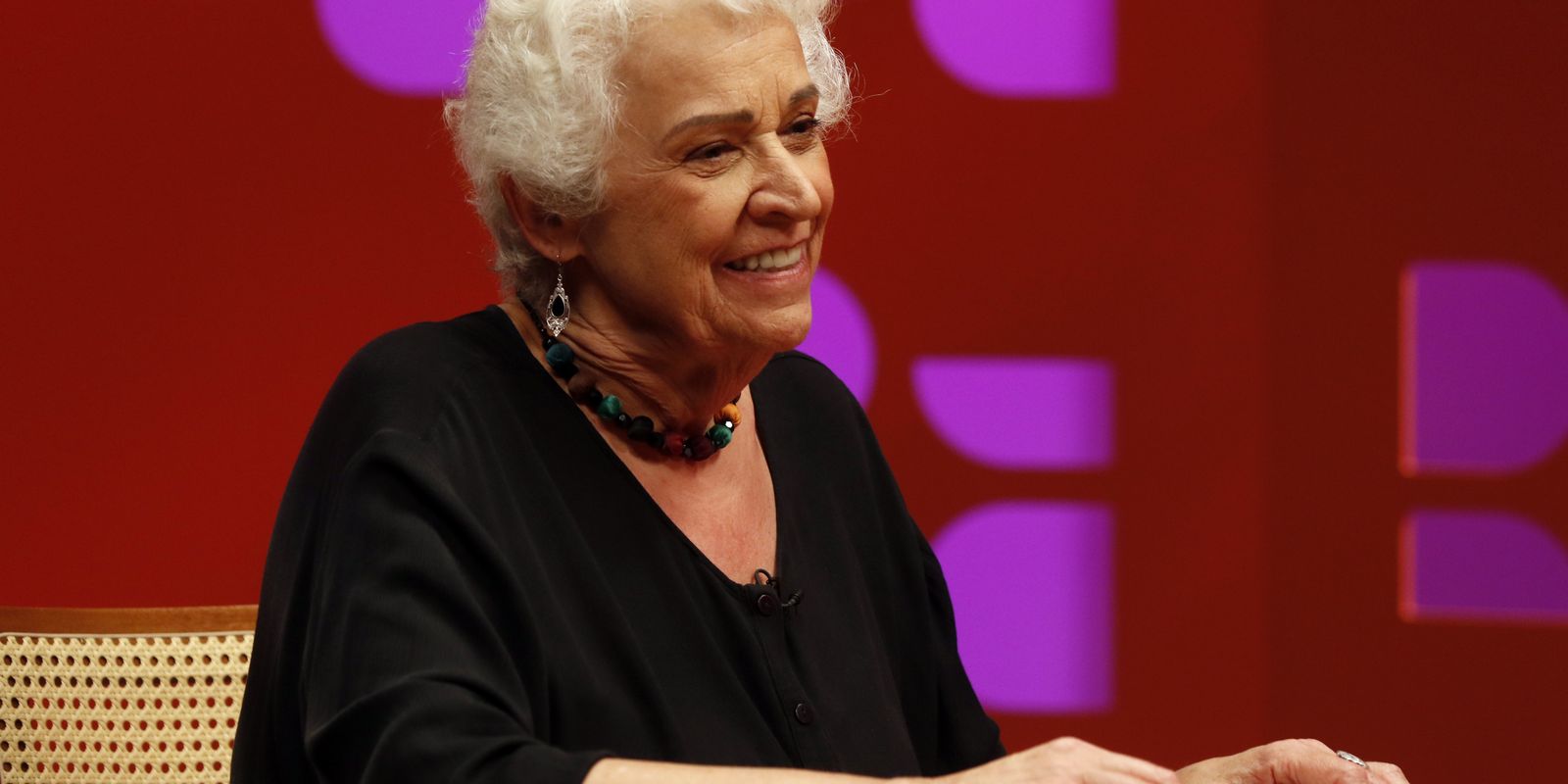 Clara Ant comenta sobre conflito Israel-Palestina no DR com Demori Clara Ant comenta sobre conflito Israel-Palestina no DR com Demori