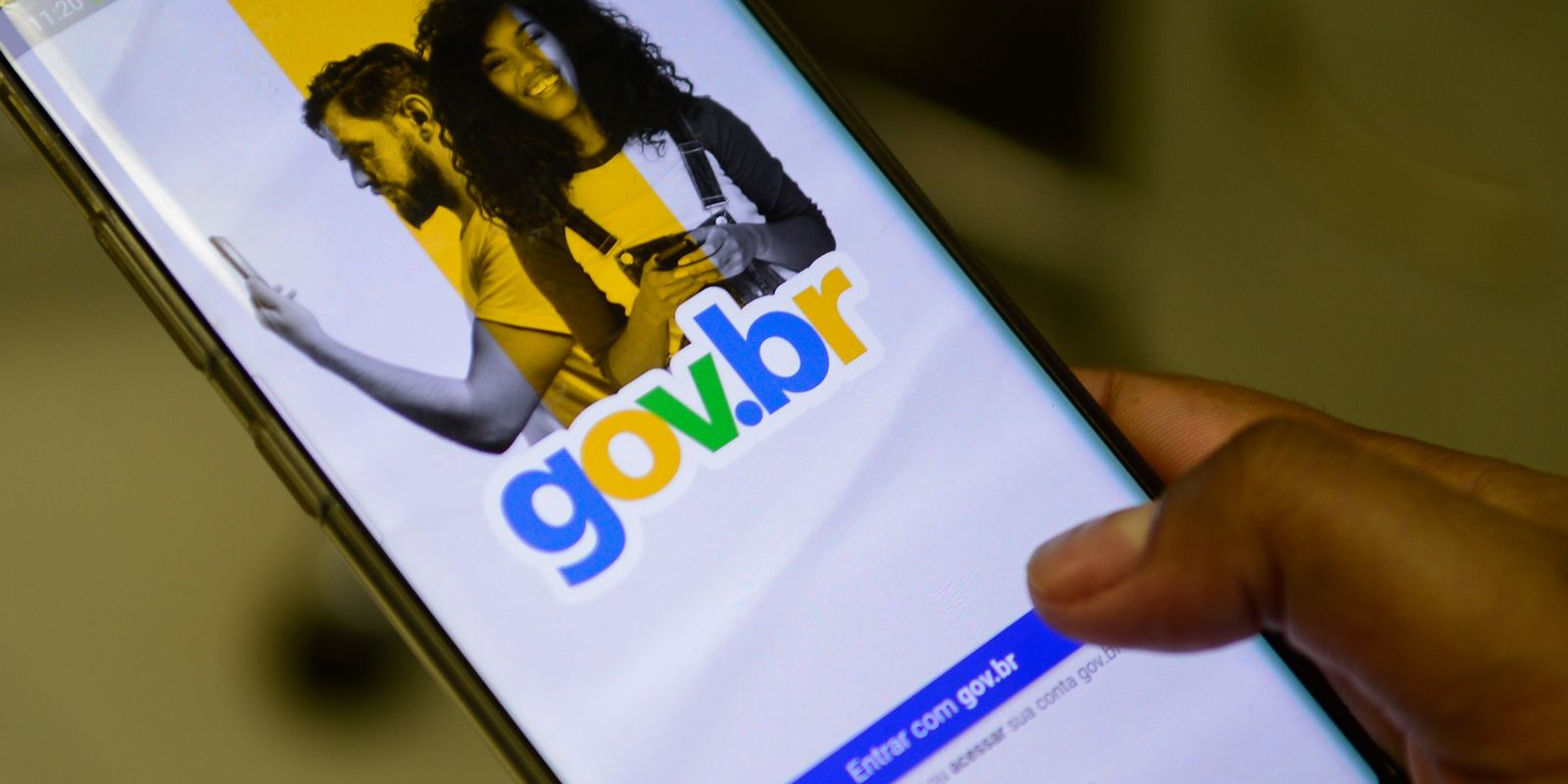 Atualização do app gov.br facilita uso por pessoas com deficiência Imagem referente a Atualização do app gov.br facilita uso por pessoas com deficiência
