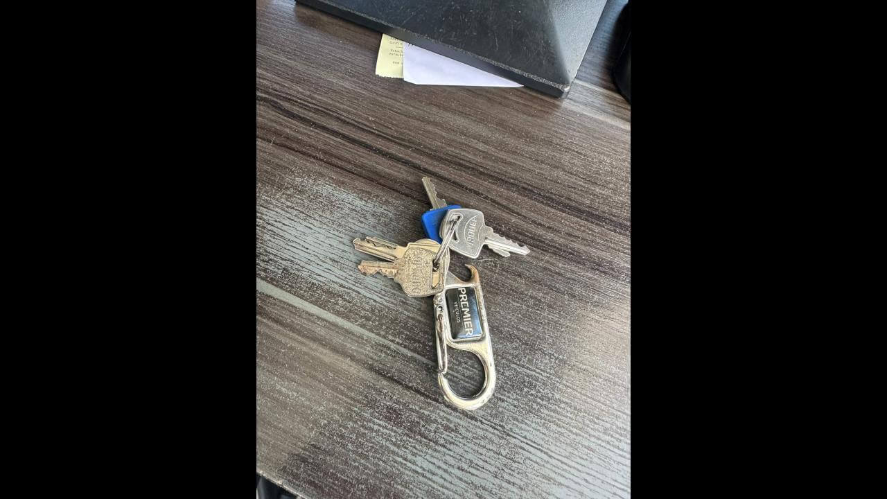 Foi encontrada uma chave no bairro Centro Foi encontrada uma chave no bairro Centro