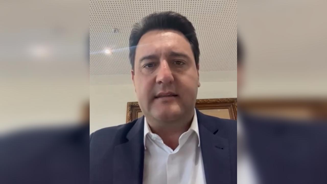Governador Ratinho Junior anuncia ajuda de R$ 1 mil por mês a famílias de Rio Bonito Governador Ratinho Junior anuncia ajuda de R$ 1 mil por mês a famílias de Rio Bonito