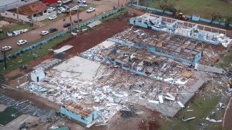 Paraná confirma sétima morte causada por tornados simultâneos Paraná confirma sétima morte causada por tornados simultâneos