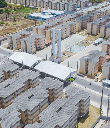 Imagem referente a Cascavel suspende licitação de moradias populares após alerta da Cohavel