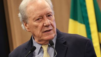 Lewandowski diz que mudar papel da PF é inconstitucional Lewandowski diz que mudar papel da PF é inconstitucional