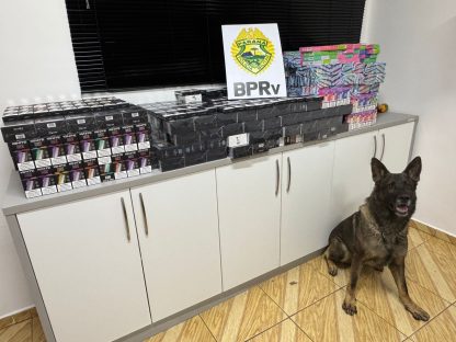 Aproximadamente R$ 350 mil em cigarros eletrônicos é apreendido na BR 277 em Cascavel Aproximadamente R$ 350 mil em cigarros eletrônicos é apreendido na BR 277 em Cascavel