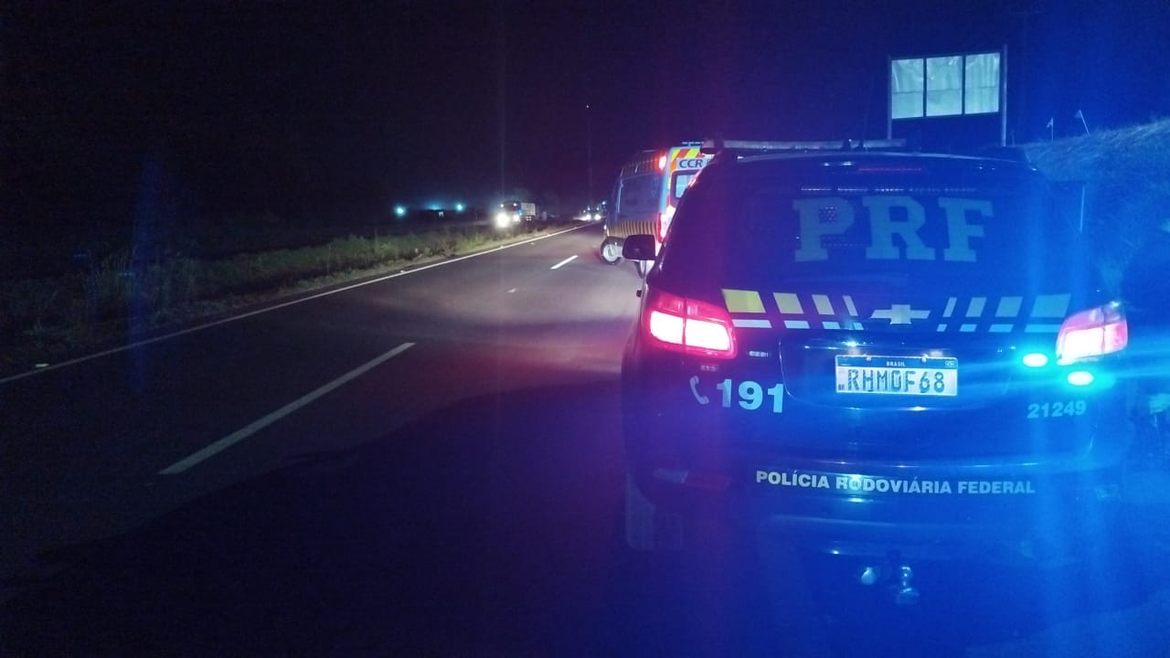 Jovem de 21 anos morre atropelado na rodovia BR-376 Imagem referente a Jovem de 21 anos morre atropelado na rodovia BR-376
