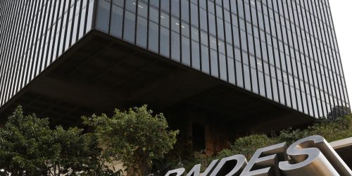 BNDES mobiliza mais R$ 21 bilhões na COP30 para transição sustentável Imagem referente a BNDES mobiliza mais R$ 21 bilhões na COP30 para transição sustentável