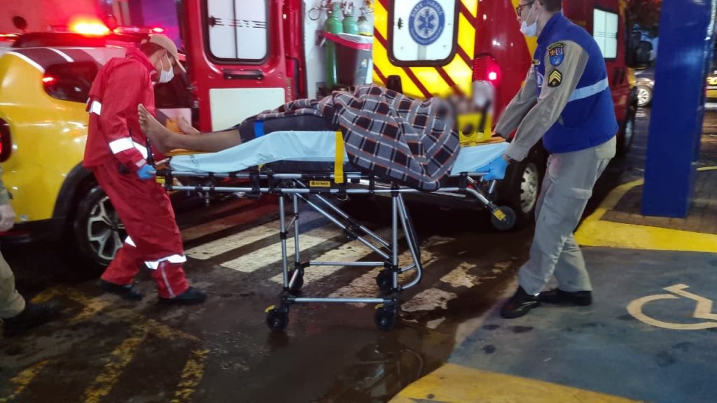 Se deu mal! Ladrão é atropelado ao tentar fugir com picanha após furto em mercado de Cascavel