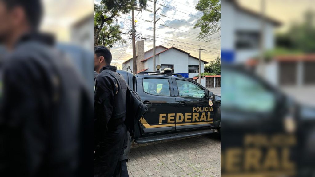 Polícia Federal caça suspeito de vídeos de abuso infantojuvenil em Foz do Iguaçu Polícia Federal caça suspeito de vídeos de abuso infantojuvenil em Foz do Iguaçu