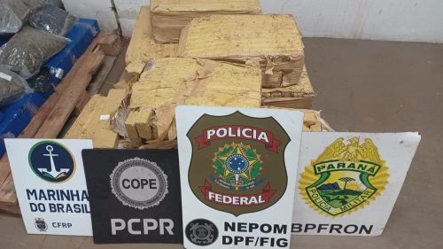Ação integrada apreende 182,6 kg de maconha em Foz do Iguaçu Ação integrada apreende 182,6 kg de maconha em Foz do Iguaçu