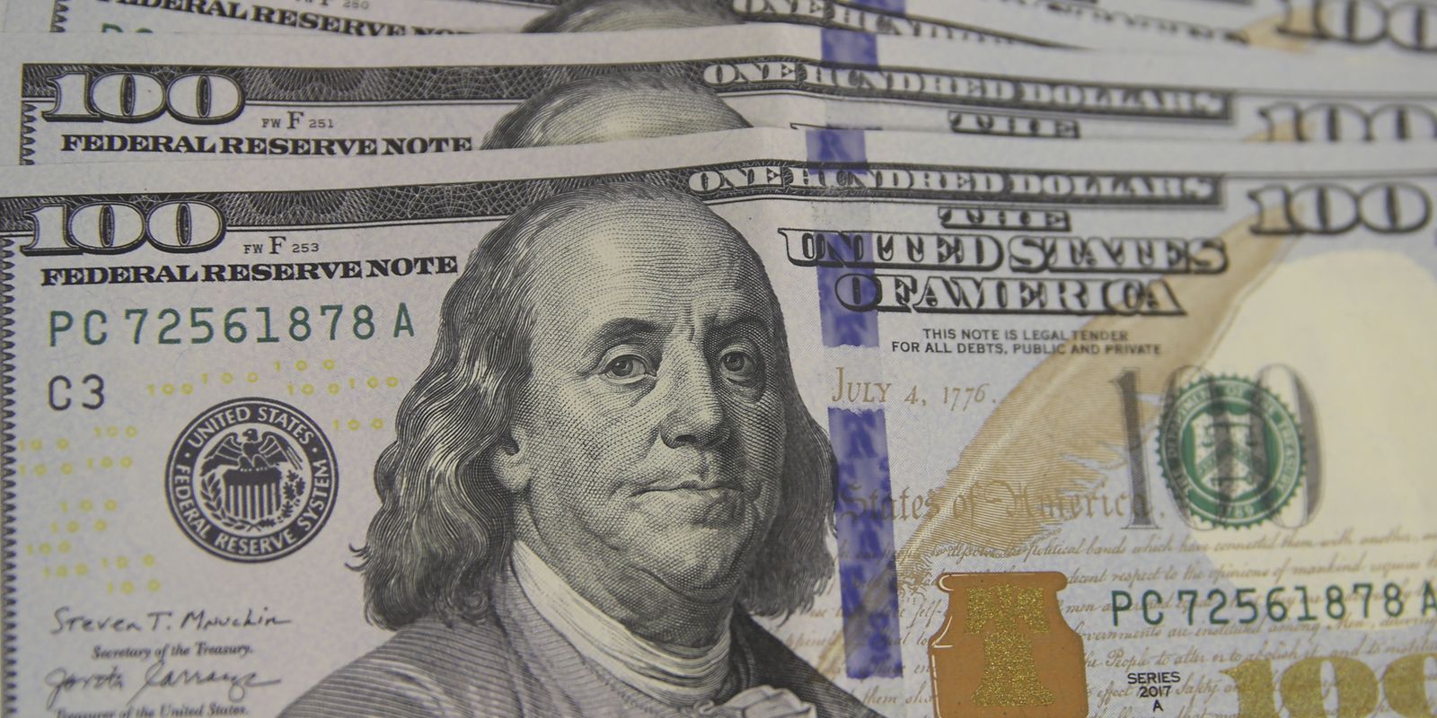 Bolsa mantém correção e cai 0,3% nesta quinta Bolsa mantém correção e cai 0,3% nesta quinta