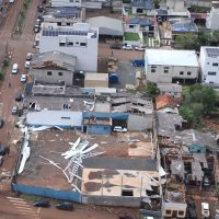 Governo garante verbas e serviços após tornado que atingiu o Paraná Imagem referente a Governo garante verbas e serviços após tornado que atingiu o Paraná