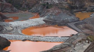 Justiça inglesa condena mineradora BHP por rompimento de barragem Justiça inglesa condena mineradora BHP por rompimento de barragem