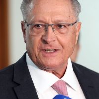 Alckmin: corte tarifário dos EUA é positivo, mas distorções persistem Imagem referente a Alckmin: corte tarifário dos EUA é positivo, mas distorções persistem