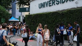 Enem 2025: candidatos fazem prova de matemática e ciências da natureza