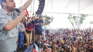 Governo consultará indígenas sobre hidrovia no Tapajós, diz Boulos Governo consultará indígenas sobre hidrovia no Tapajós, diz Boulos