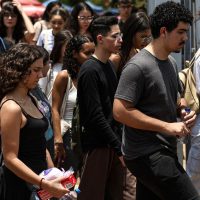 Imagem referente a Enem: provas foram longas, mas com questões fáceis, dizem candidatos