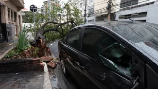 Semana começa com possibilidade de chuvas fortes no Sul e Sudeste Semana começa com possibilidade de chuvas fortes no Sul e Sudeste