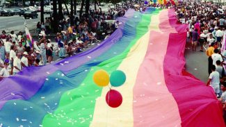 Há 30 anos, marcha no Rio inaugurava paradas do orgulho LGBT no Brasil Há 30 anos, marcha no Rio inaugurava paradas do orgulho LGBT no Brasil