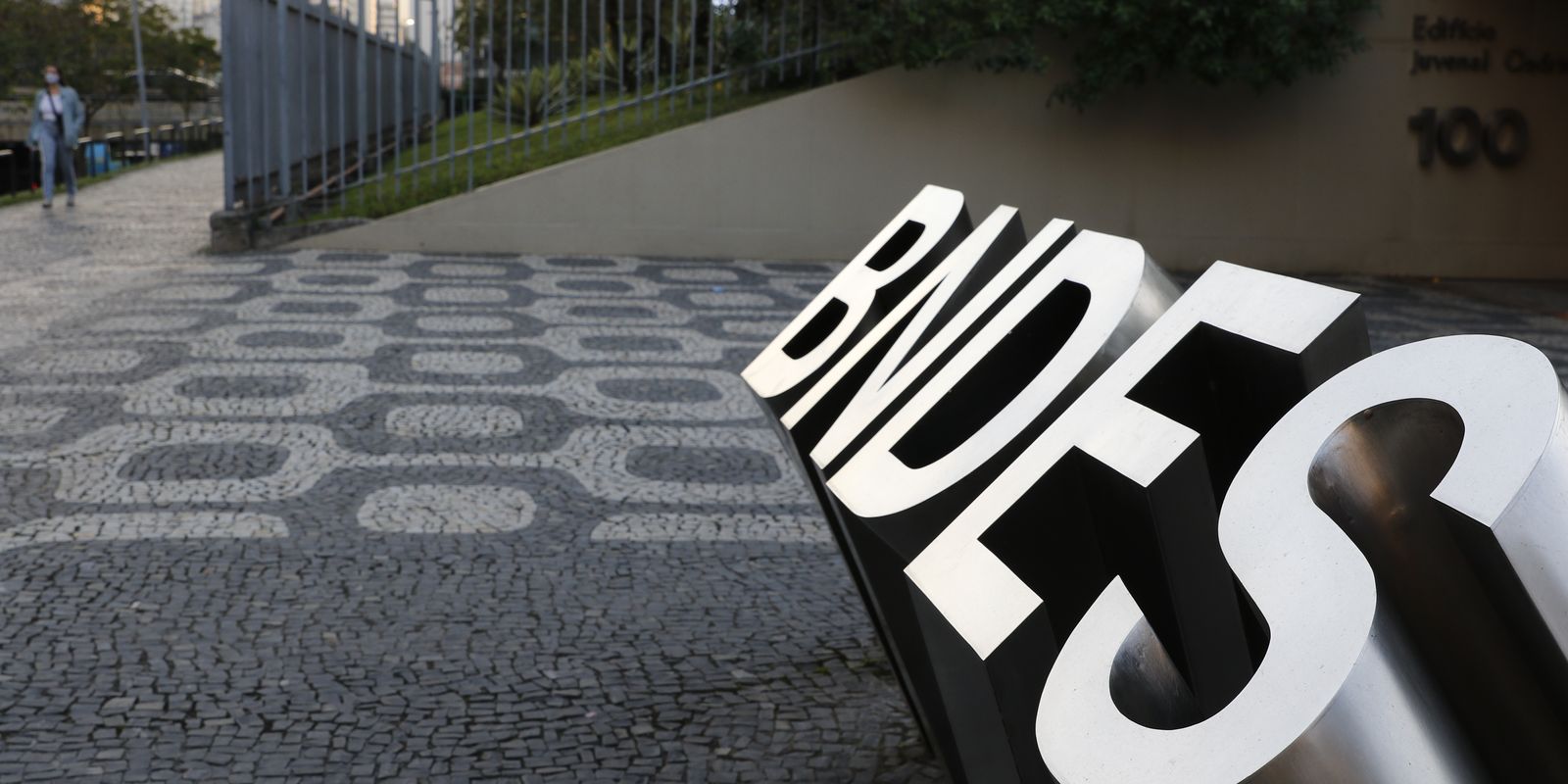 Na COP30, BNDES seleciona 100 startups para programa de aceleração Na COP30, BNDES seleciona 100 startups para programa de aceleração
