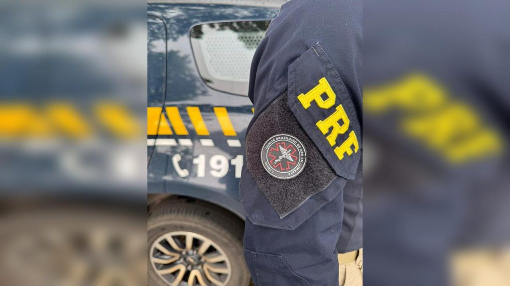 PRF salva bebê engasgado em frente à Unidade Operacional de Cascavel