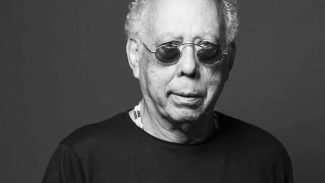 Morre no Rio, o músico, compositor e ator Jards Macalé, aos 82 anos Morre no Rio, o músico, compositor e ator Jards Macalé, aos 82 anos