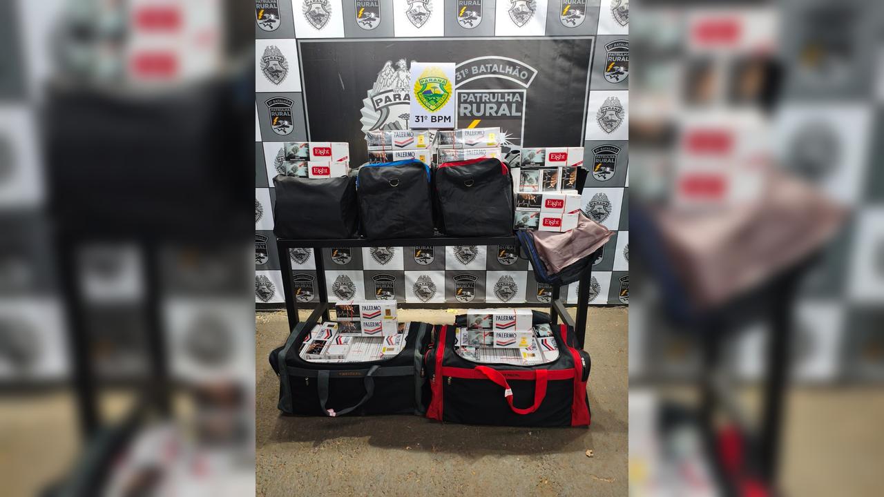Patrulha Rural apreende seis malas de cigarros contrabandeados em ônibus em Corbélia Patrulha Rural apreende seis malas de cigarros contrabandeados em ônibus em Corbélia