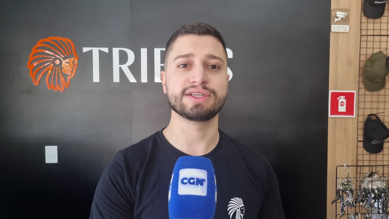 Comerciante desabafa após série de acidentes em cruzamento: “Praticamente todos os dias a gente presencia carros batendo”