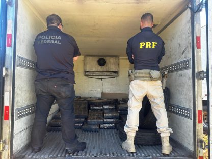 Confira o vídeo da perseguição que resultou na apreensão de uma tonelada de maconha no Paraná