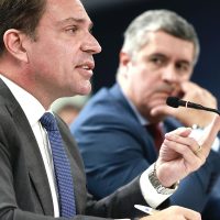 PSOL pede prisão de Ramagem após deputado ser visto em Miami Imagem referente a PSOL pede prisão de Ramagem após deputado ser visto em Miami