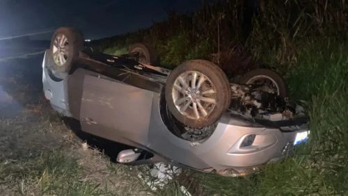 Casal fica ferido após capotamento na BR-376 entre Apucarana e Cambira