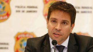 Câmara diz que não foi informada sobre saída de Ramagem do país Câmara diz que não foi informada sobre saída de Ramagem do país