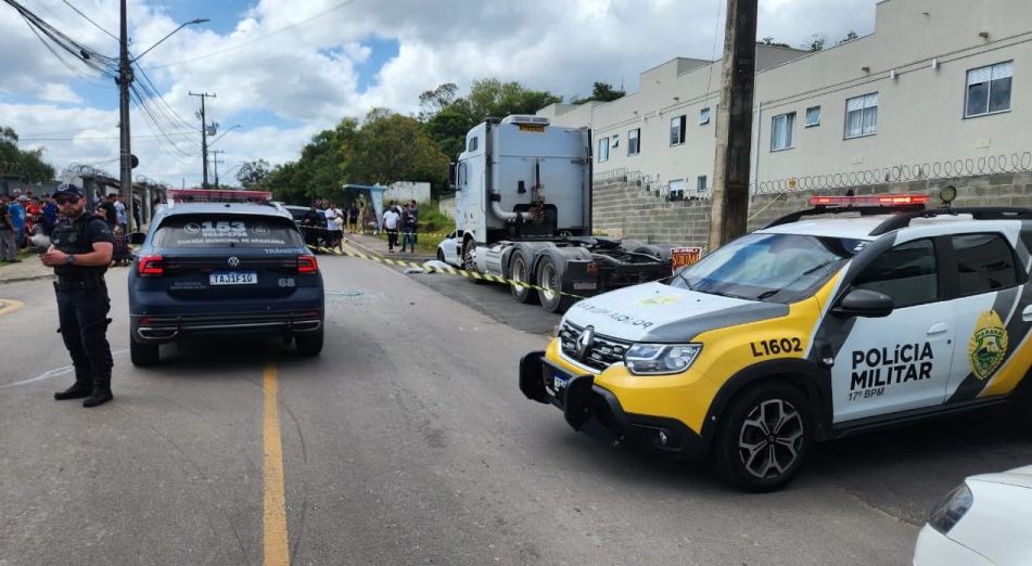 Homem é assassinado de forma brutal na frente de familiares no Paraná