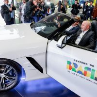 Imagem referente a Lula diz que ficou feliz com retirada de tarifas pelos Estados Unidos