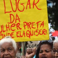 Conheça a história da Marcha das Mulheres Negras Imagem referente a Conheça a história da Marcha das Mulheres Negras