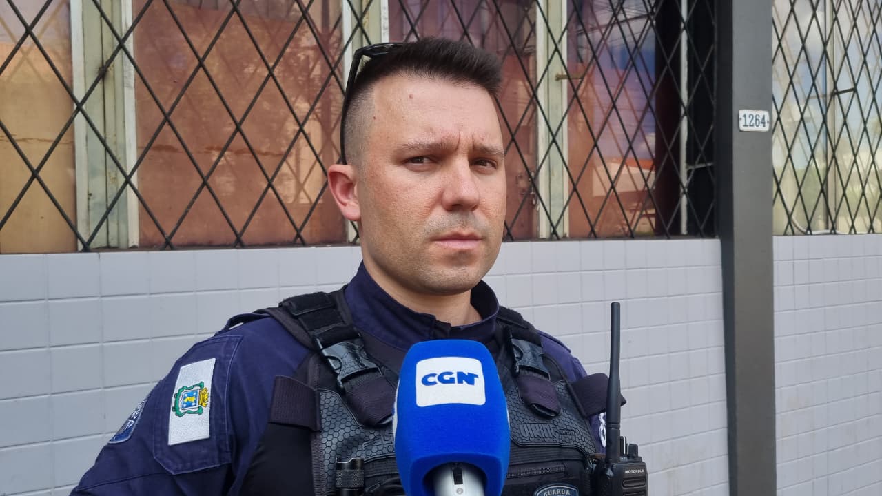 "Não tinha antecedentes", diz GM sobre idoso preso com dinheiro falso em mercado no Floresta "Não tinha antecedentes", diz GM sobre idoso preso com dinheiro falso em mercado no Floresta