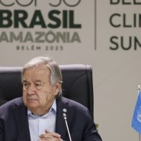 Guterres apela por transição energética justa e cobra resultado da COP Imagem referente a Guterres apela por transição energética justa e cobra resultado da COP