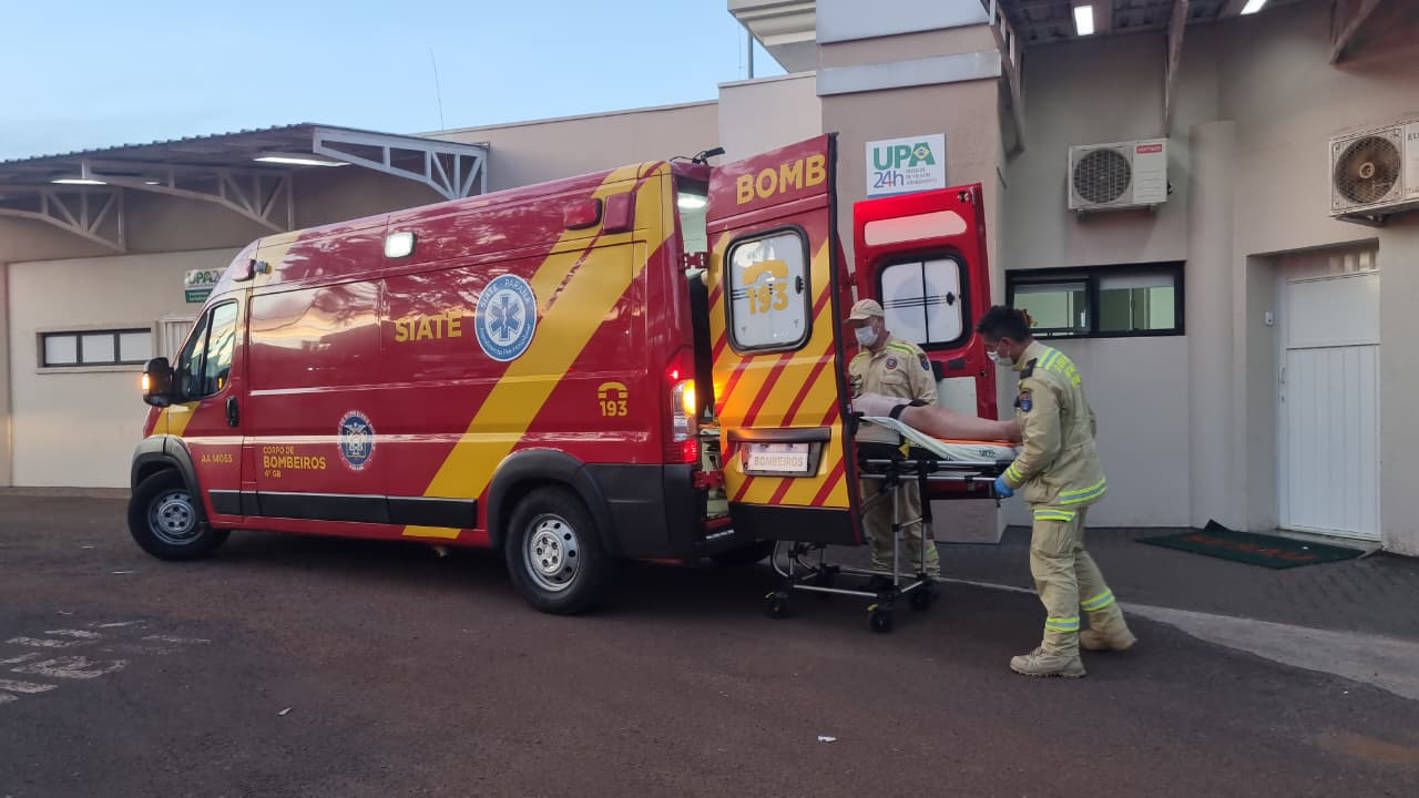 Ciclista sofre queda e é socorrida pelo Siate na BR-277 em Cascavel Ciclista sofre queda e é socorrida pelo Siate na BR-277 em Cascavel