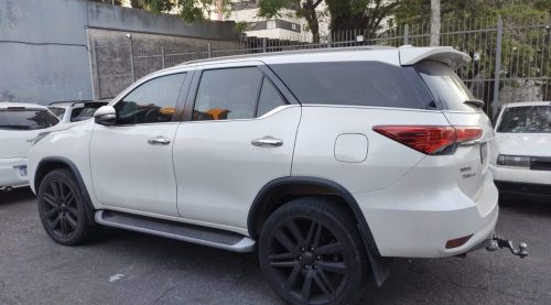 RONE estoura oficina e prende dono e mecânico com carro de R$ 220 mil clonado