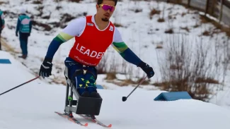Cristian Ribeira fatura 2 ouros no para esqui cross-country na Noruega