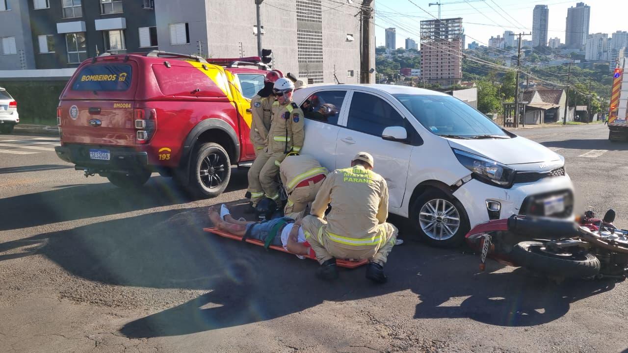 Grave acidente com vítimas mobiliza socorristas no Bairro Country